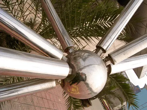 双鸭山不锈钢螺栓球网架