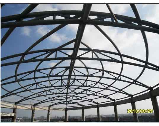 双鸭山中煤朔州宾馆管桁架工程